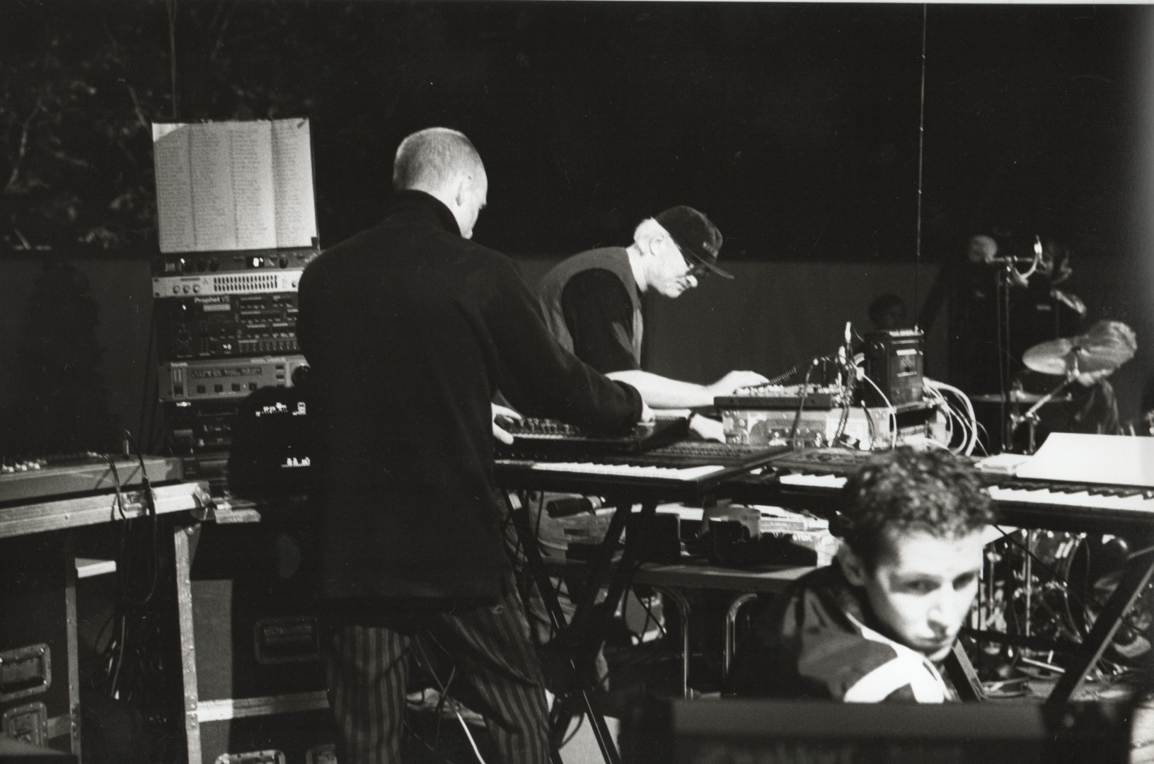 Brian Eno, Holger Czukay & J. Peter Schwalm - Sushi. Roti. Reibekuchen (Grönland Records, Good To Go, 24.05.2024)