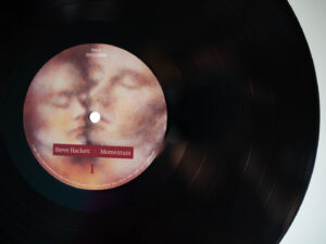#VinylCorner: Steve Hackett - Momentum (Reissue)
